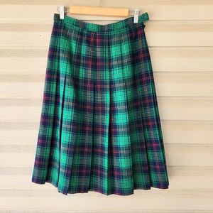 Vintage Pendleton green plaid skirt